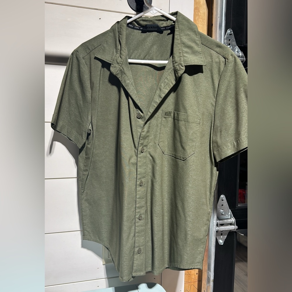 KUIU Men’s M shirt